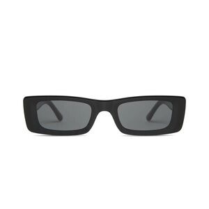 NWT Elisa Johnson Flynn Sunglasses